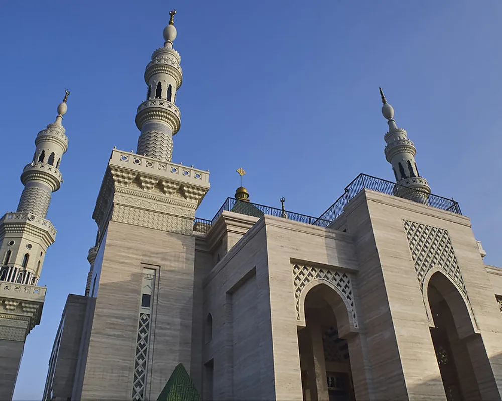 7 Manfaat Penggunaan Marmer Pada Bangunan Masjid