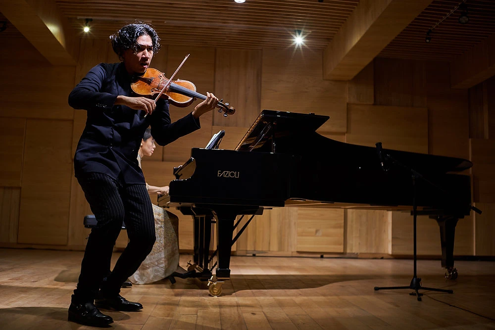Bersiaplah! Alunan Biola Iskandar Widjaja Bakal Menyihir Warga Jakarta