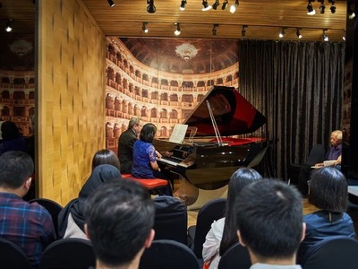 Imma Setiadi & Nigel Clayton’s Charming Performance at the Piano Duo Concert