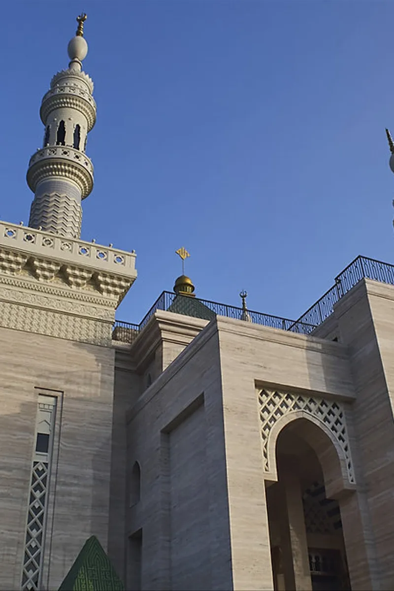 7 Manfaat Penggunaan Marmer Pada Bangunan Masjid