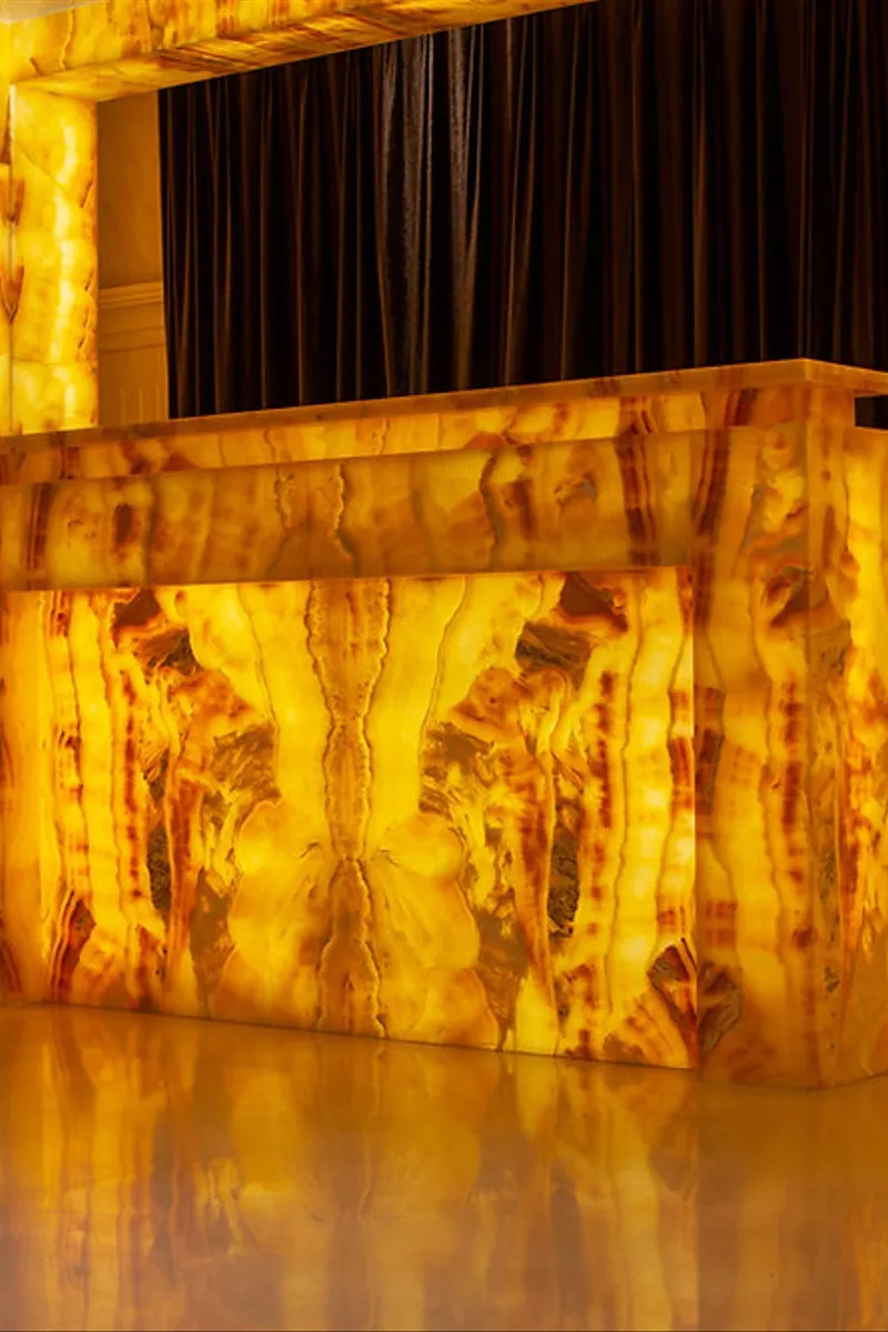 5 Manfaat Menggunakan Batu Onyx untuk Countertops