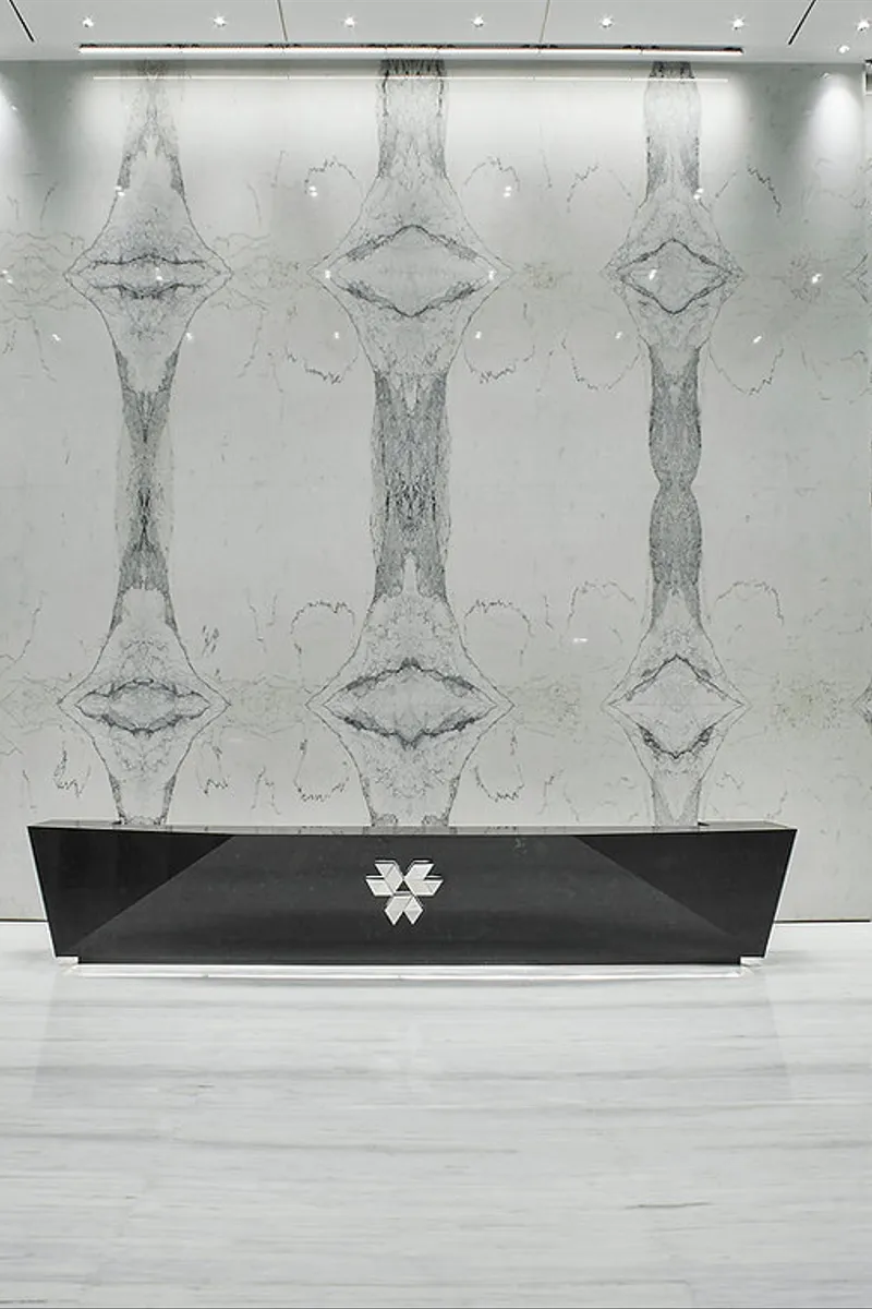 Daya Pikat Marmer Putih yang Membuat Semua Orang Jatuh Hati