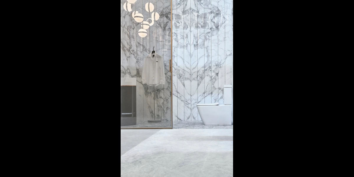 10 Inspirasi Desain Bookmatch Marmer yang Memukau