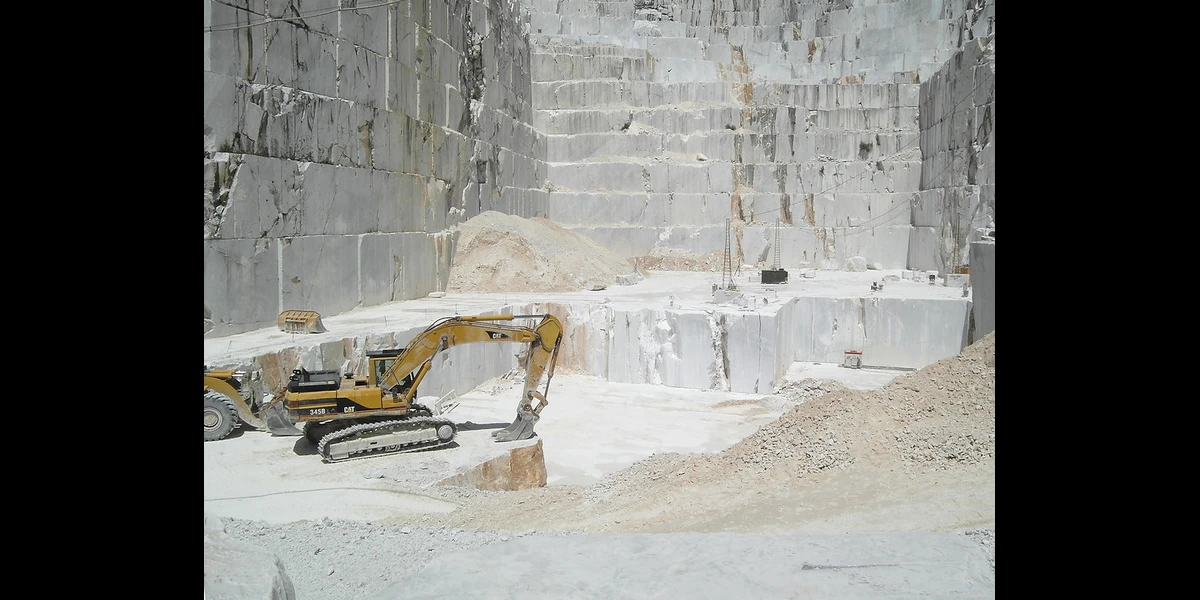 4 Alasan Marmer Italy Layak Disebut Marmer Terbaik Dunia