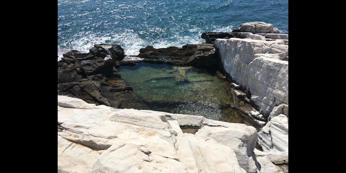 Keunikan Tambang Marmer Terbuka di Pulau Thassos, Yunani