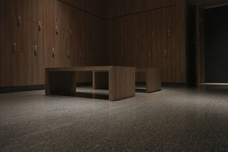 Brand image hotel bisa meningkat jika menggunakan marmer dan granit.