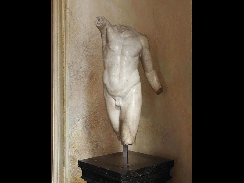 lelang seni patung termahal di dunia