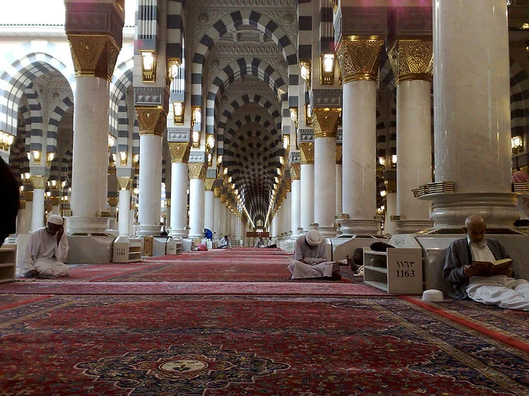 Marmer untuk pembangunan masjid