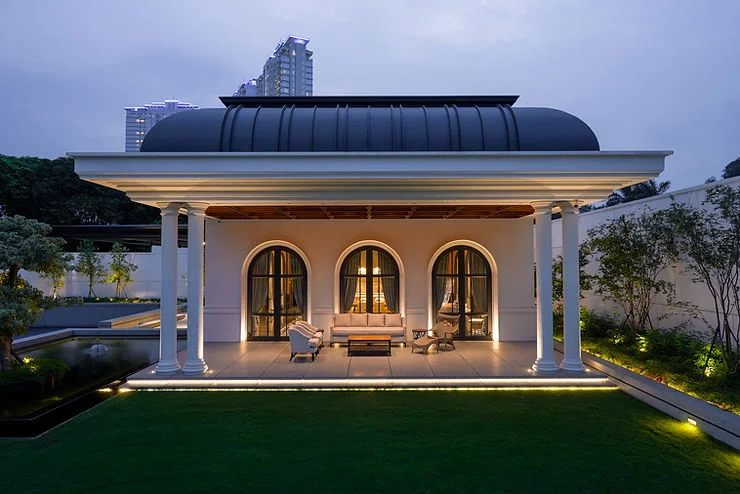 Arsitektur dengan gaya modern dengan marmer dari Fagetti, terletak di Jakarta.